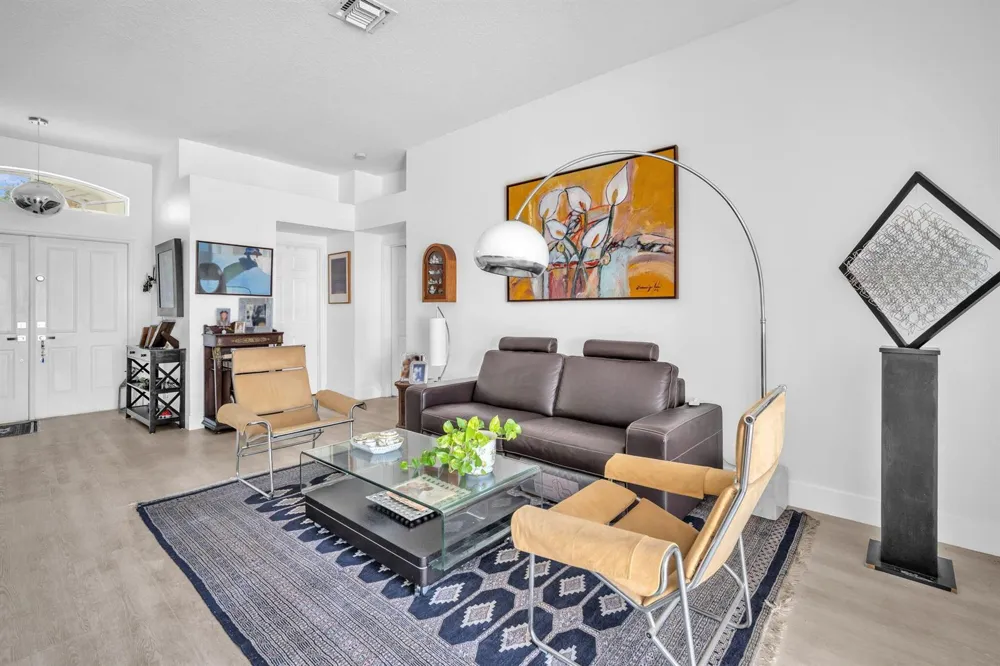 16423 Segovia Circle S Fort Lauderdale, FL 33331