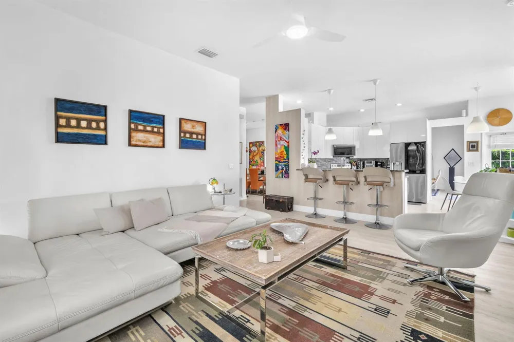 16423 Segovia Circle S Fort Lauderdale, FL 33331