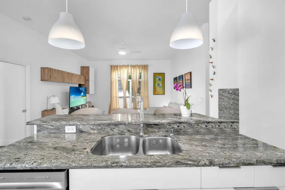 16423 Segovia Circle S Fort Lauderdale, FL 33331