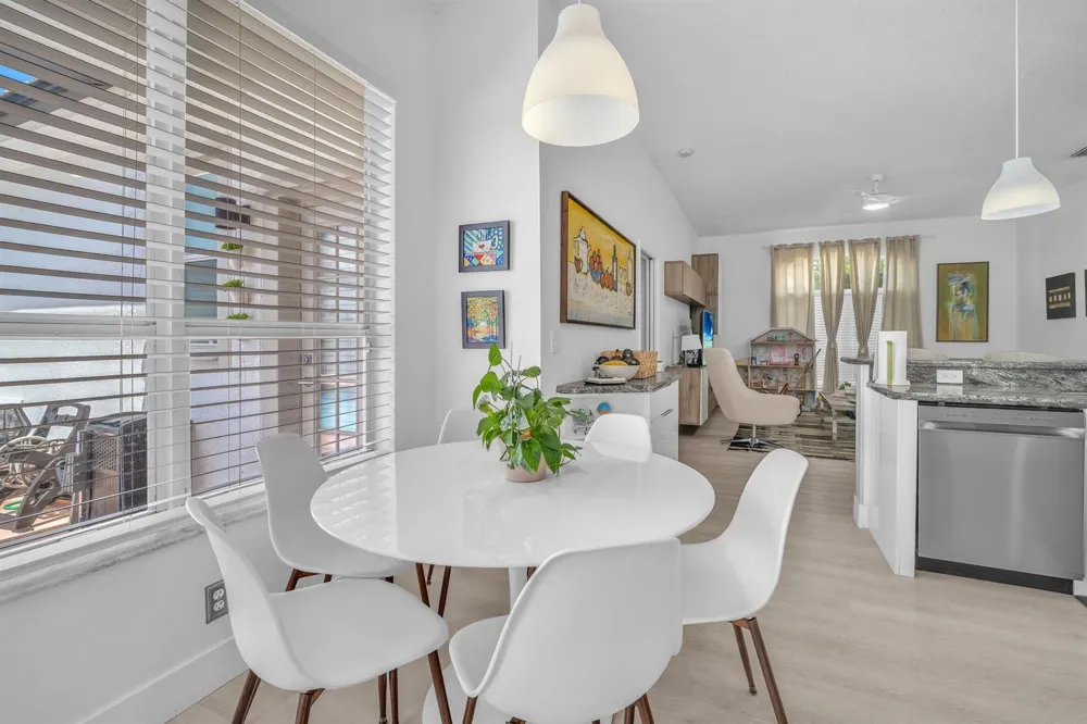 16423 Segovia Circle S Fort Lauderdale, FL 33331