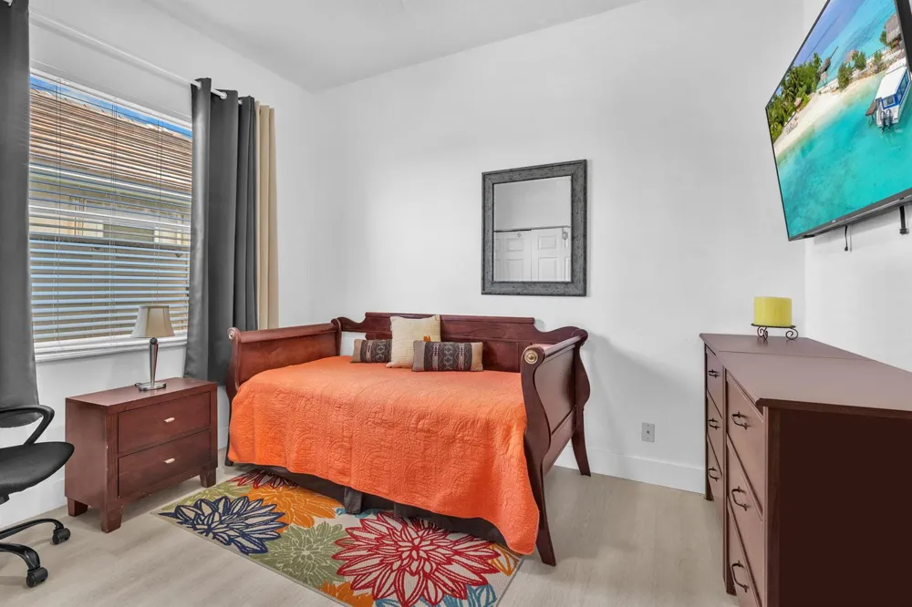 16423 Segovia Circle S Fort Lauderdale, FL 33331