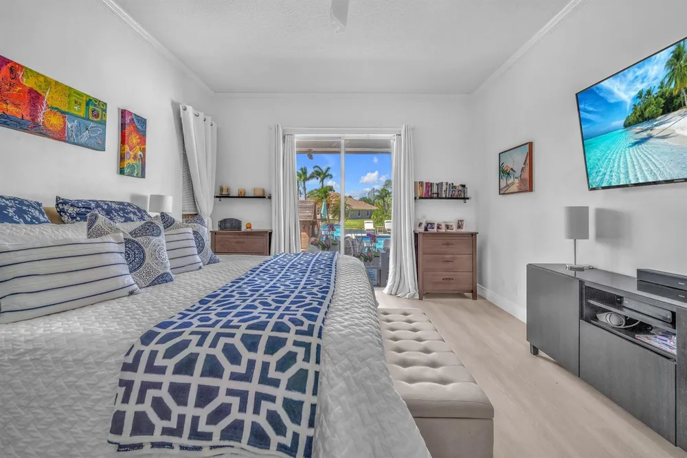 16423 Segovia Circle S Fort Lauderdale, FL 33331