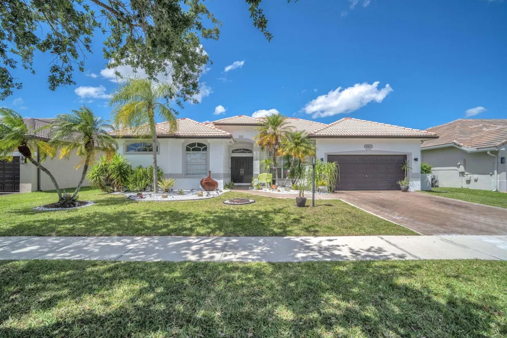 16423 Segovia Circle S Fort Lauderdale, FL 33331