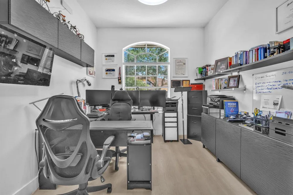 16423 Segovia Circle S Fort Lauderdale, FL 33331