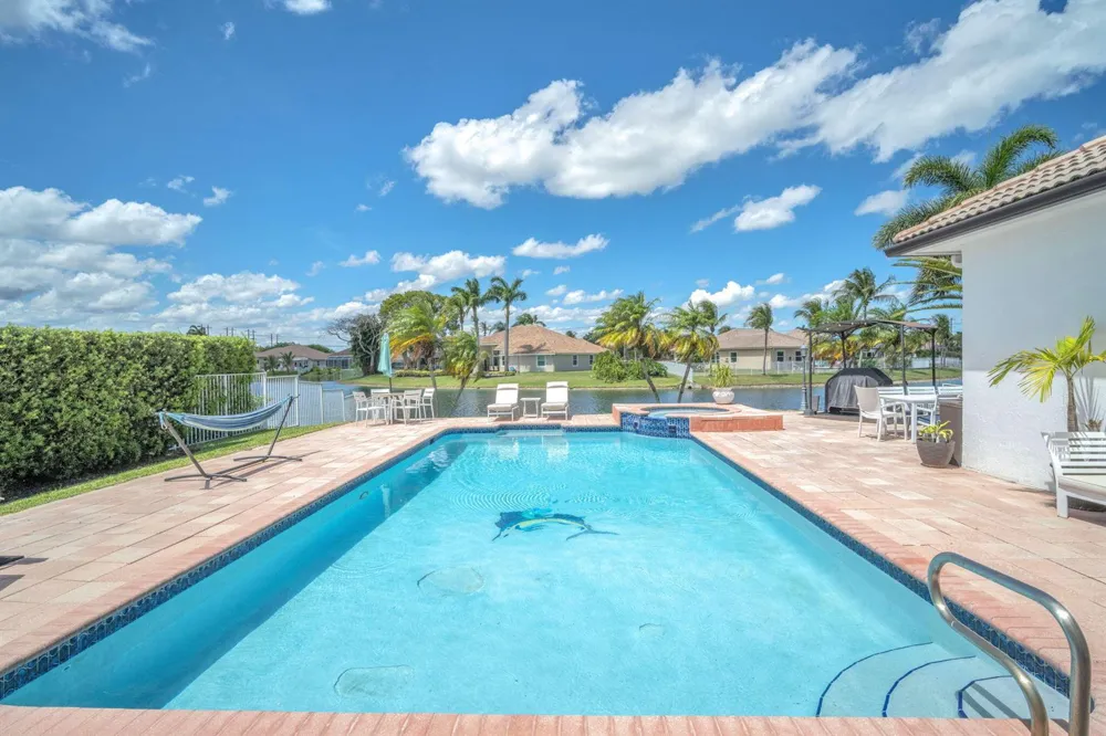 16423 Segovia Circle S Fort Lauderdale, FL 33331