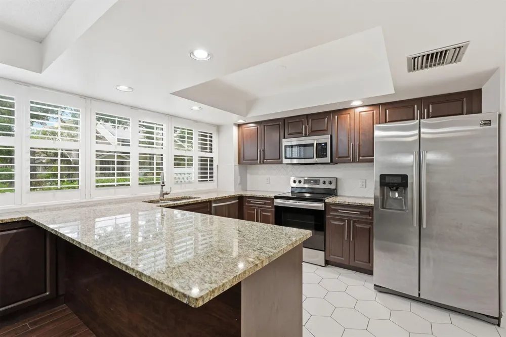 8111 Northboro Court #11d Lake Clarke Shores, FL 33406
