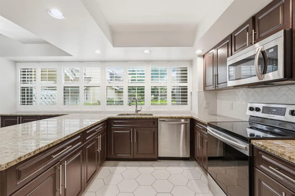 8111 Northboro Court #11d Lake Clarke Shores, FL 33406