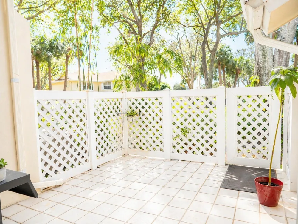 8111 Northboro Court #11d Lake Clarke Shores, FL 33406