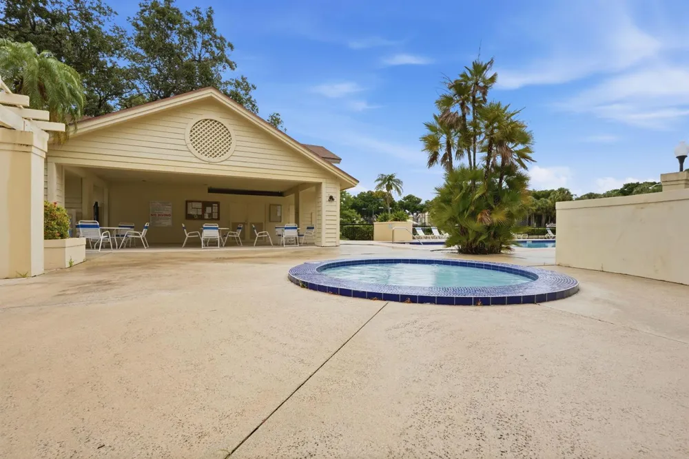 8111 Northboro Court #11d Lake Clarke Shores, FL 33406