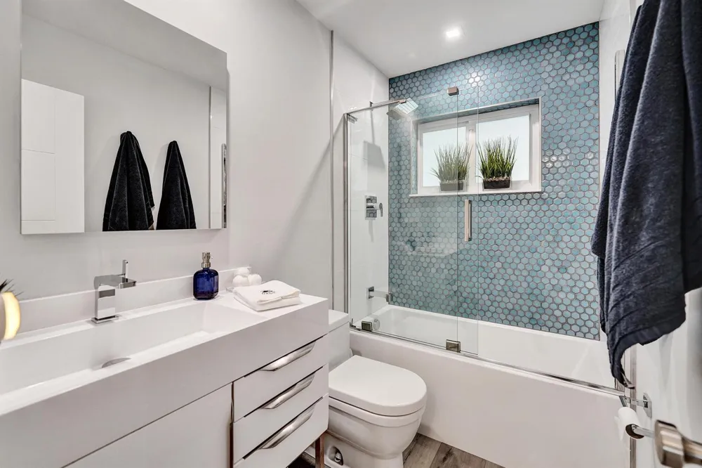 381 SE 3rd Street Pompano Beach, FL 33060