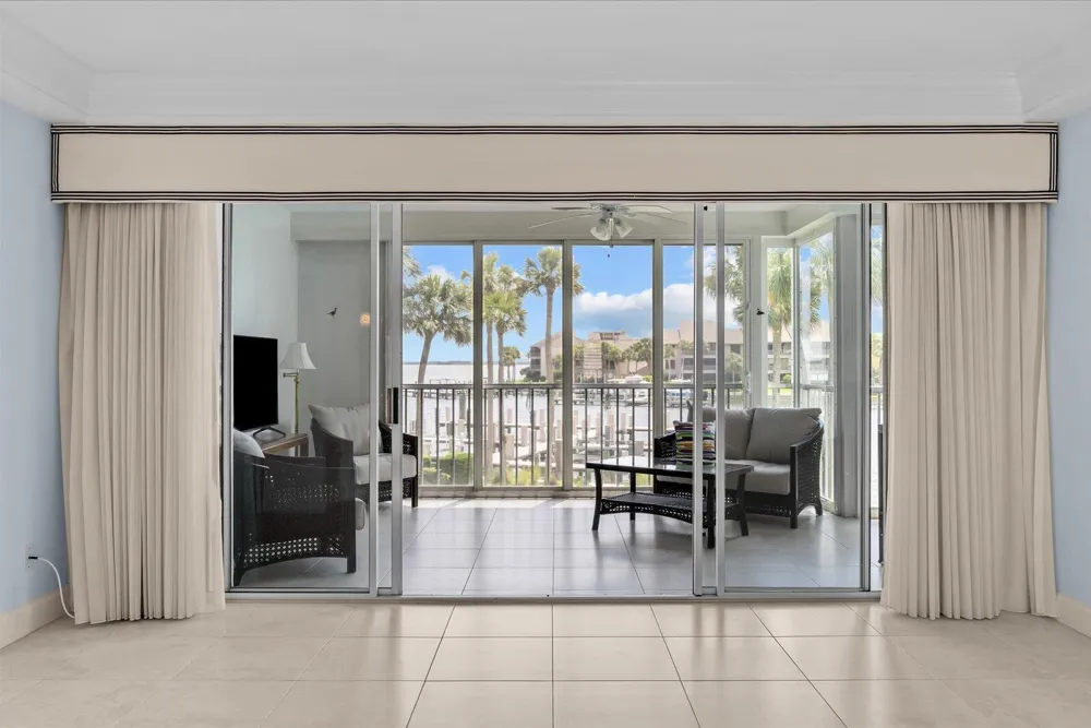 1903 Bay Road #206 Vero Beach, FL 32963