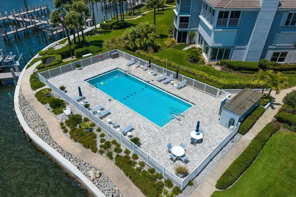 1903 Bay Road #206 Vero Beach, FL 32963