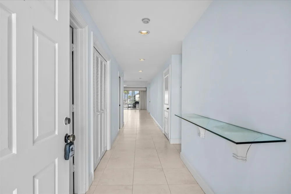 1903 Bay Road #206 Vero Beach, FL 32963