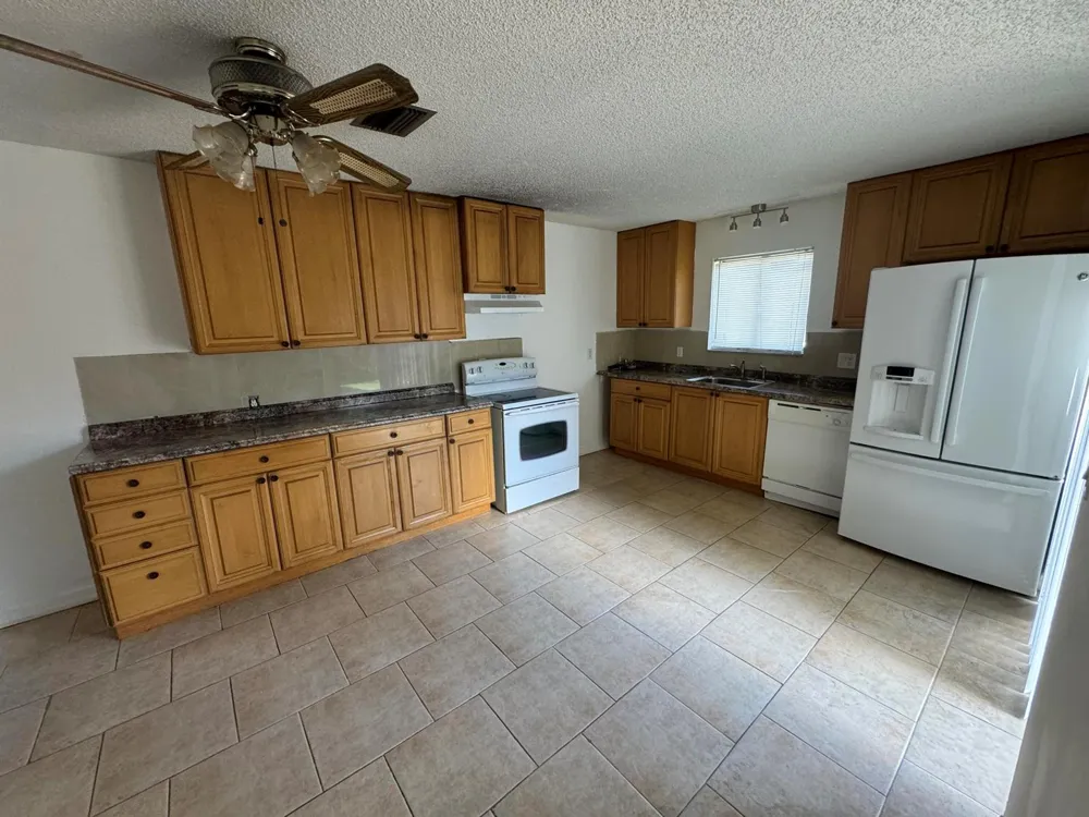 4664 Cherry Road West Palm Beach, FL 33417