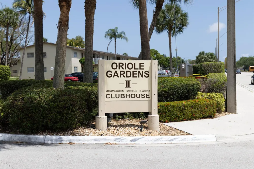 7855 NW 5th Court #Unit 201 Margate, FL 33063