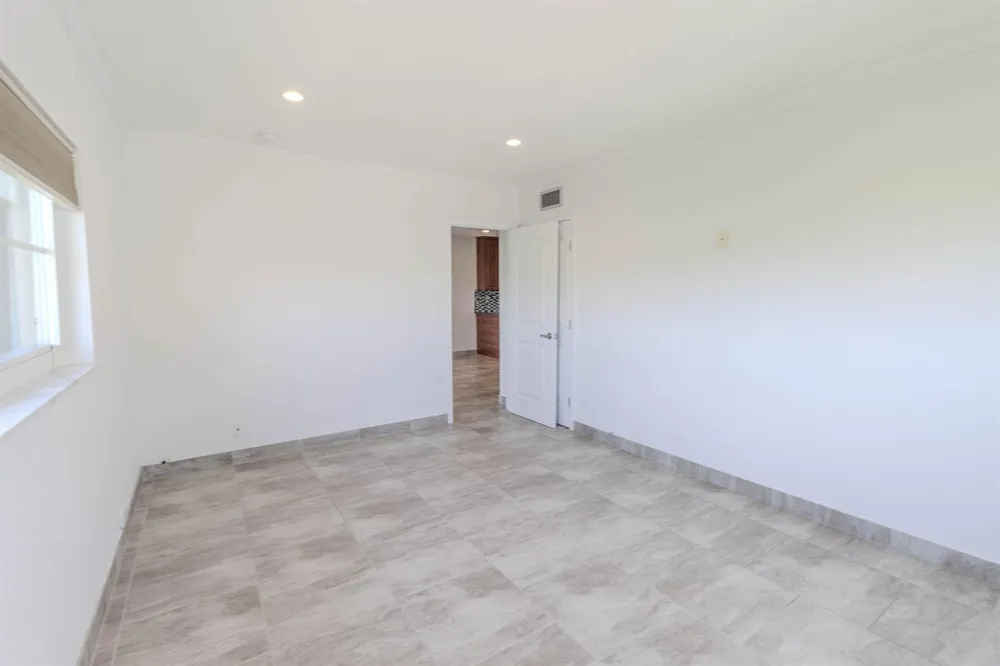 7855 NW 5th Court #Unit 201 Margate, FL 33063