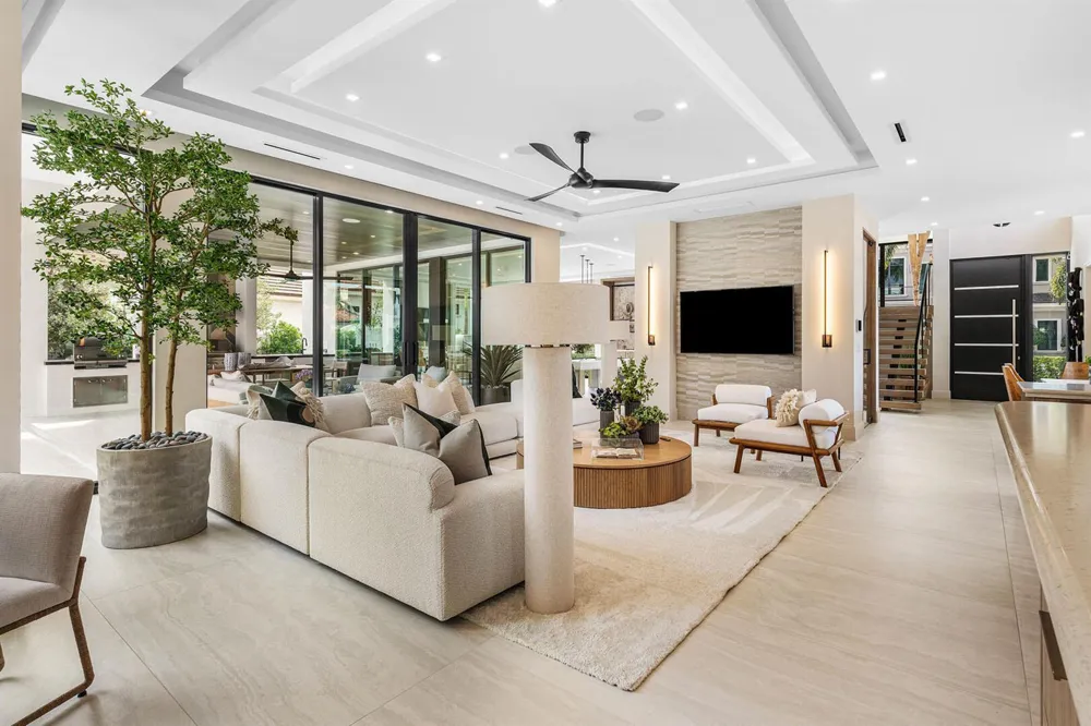 303 S Maya Palm Drive Boca Raton, FL 33432