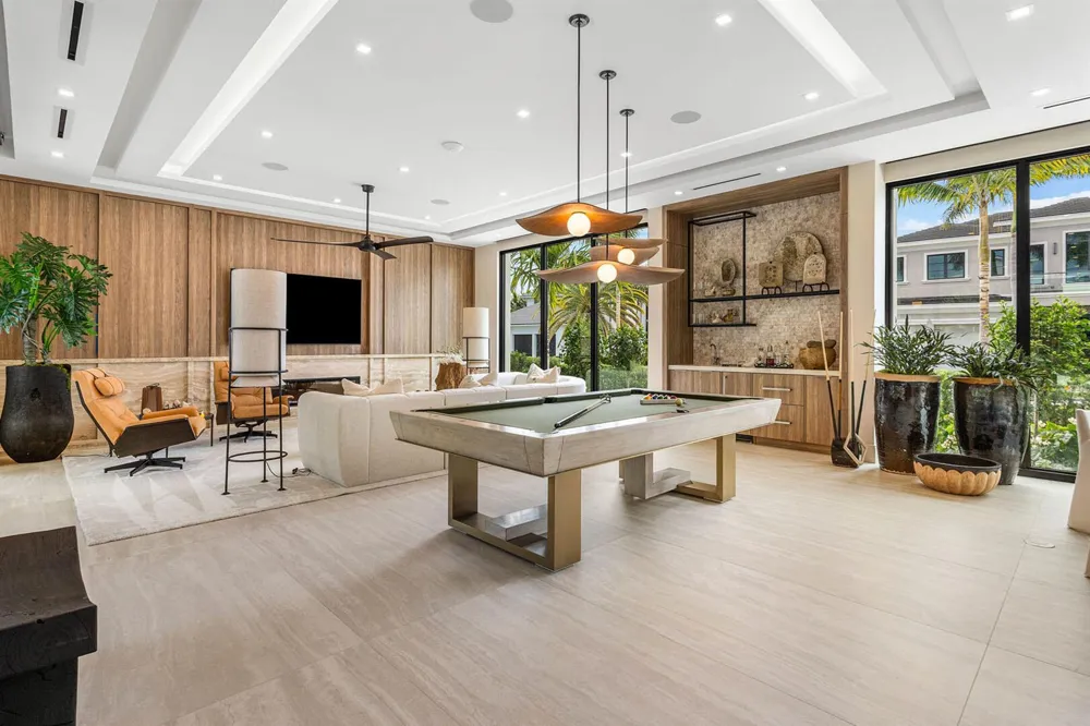 303 S Maya Palm Drive Boca Raton, FL 33432