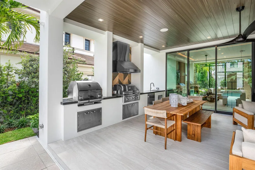 303 S Maya Palm Drive Boca Raton, FL 33432
