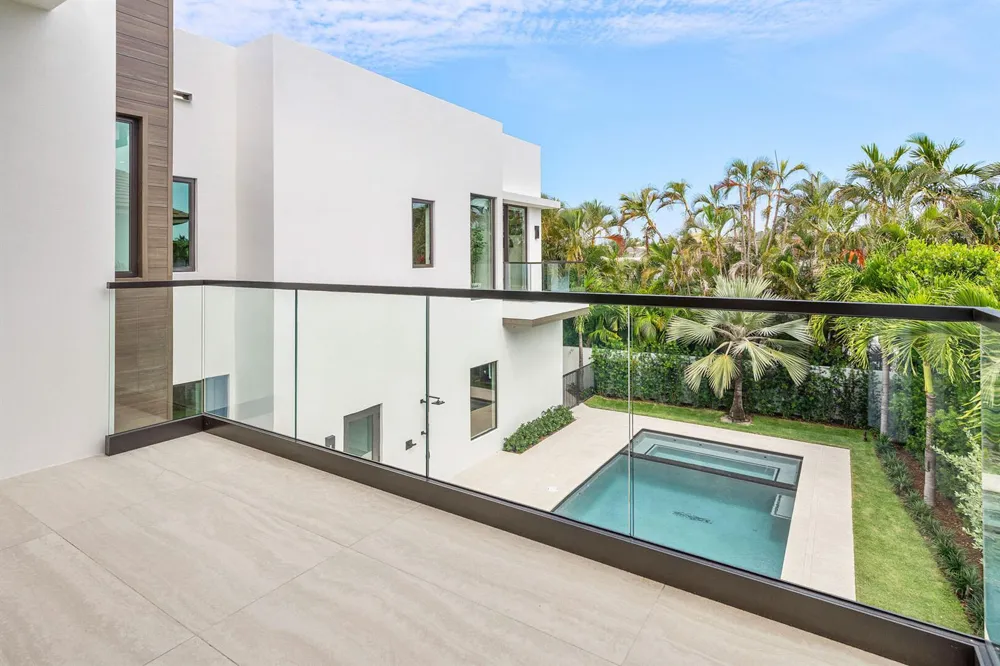 303 S Maya Palm Drive Boca Raton, FL 33432