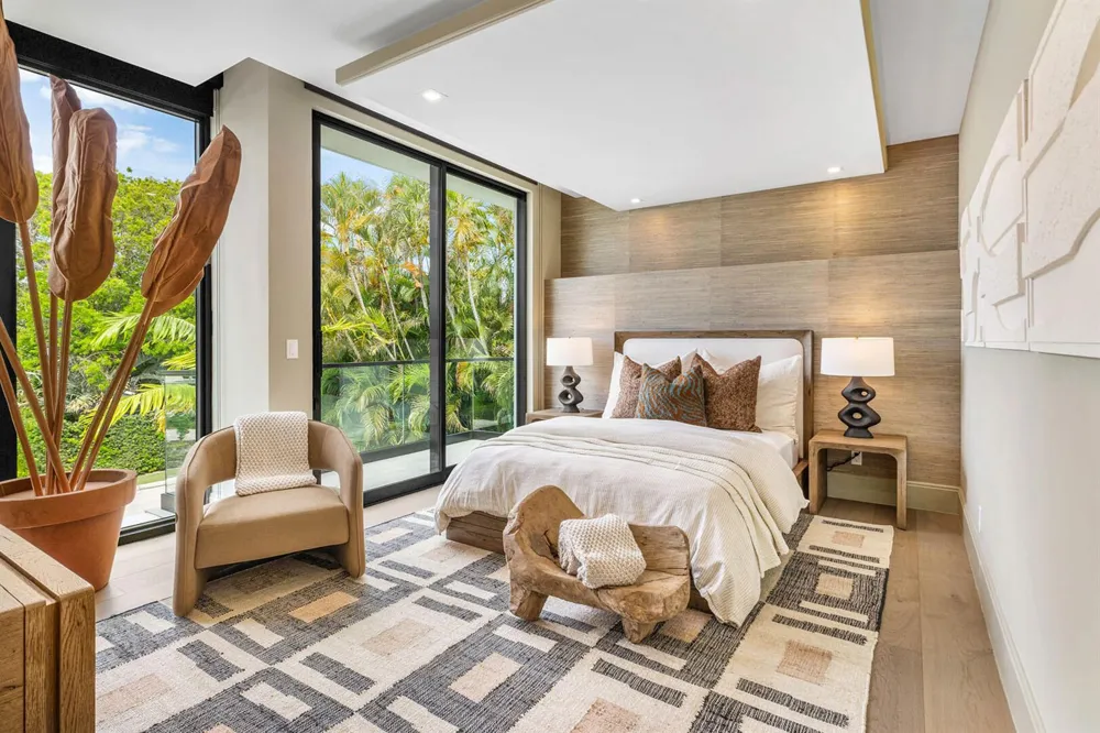 303 S Maya Palm Drive Boca Raton, FL 33432