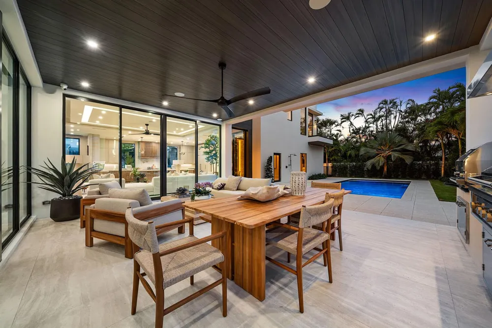 303 S Maya Palm Drive Boca Raton, FL 33432