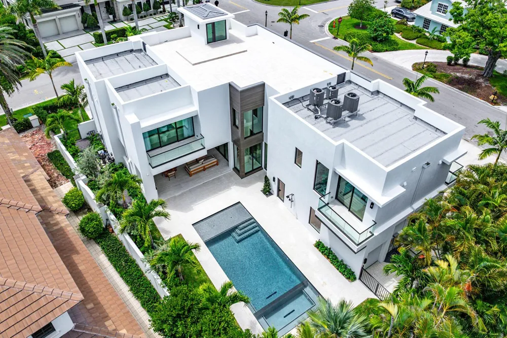 303 S Maya Palm Drive Boca Raton, FL 33432