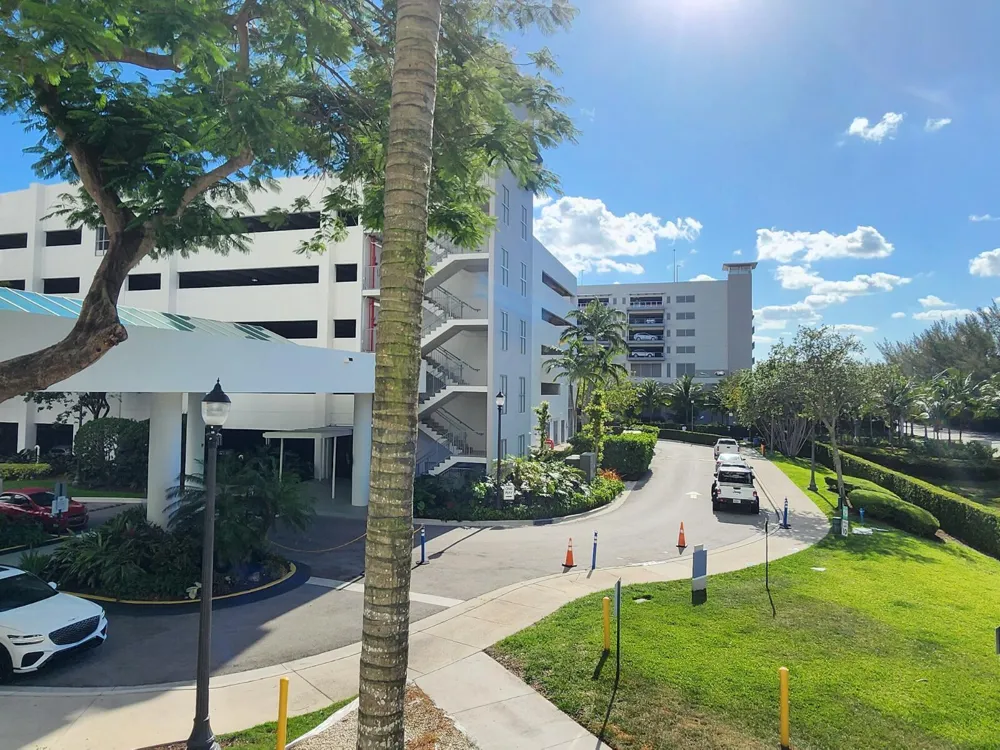 15051 Royal Oaks Lane #202 North Miami, FL 33181