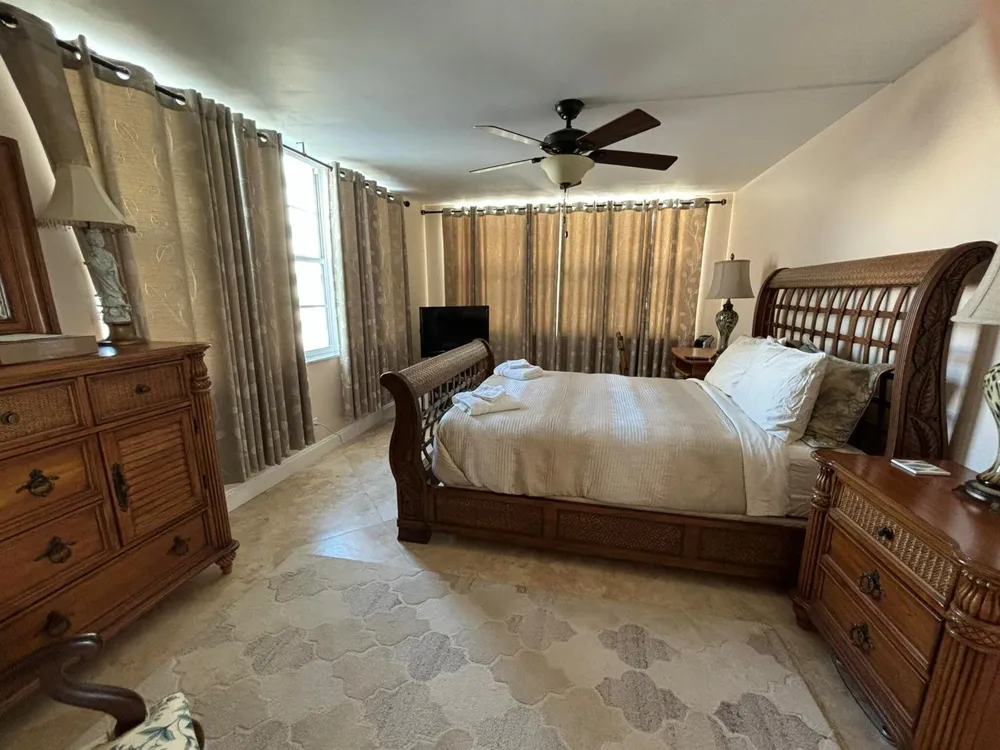 3570 S Ocean Boulevard #500 South Palm Beach, FL 33480