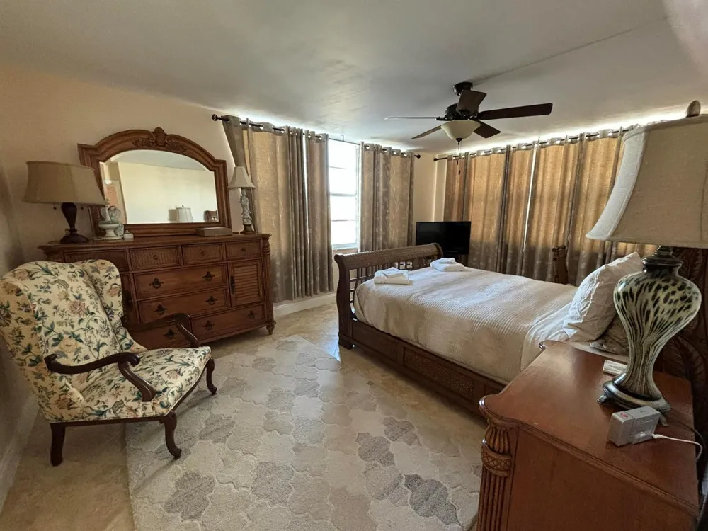 3570 S Ocean Boulevard #500 South Palm Beach, FL 33480