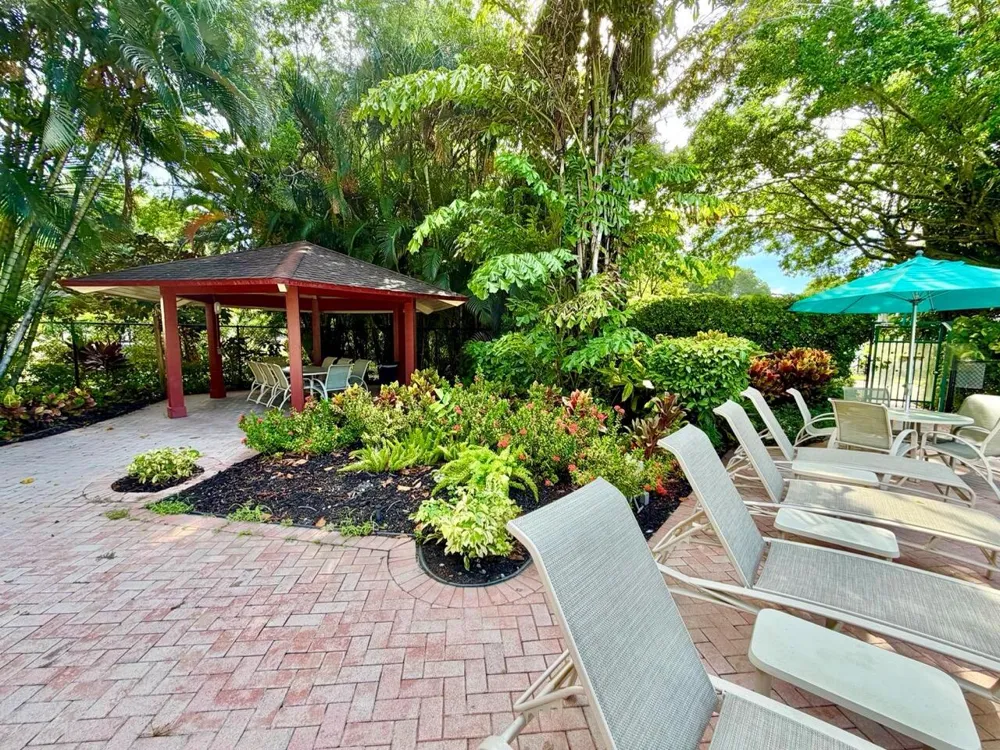 2800 Palm Aire Drive #Unit 404 Pompano Beach, FL 33069