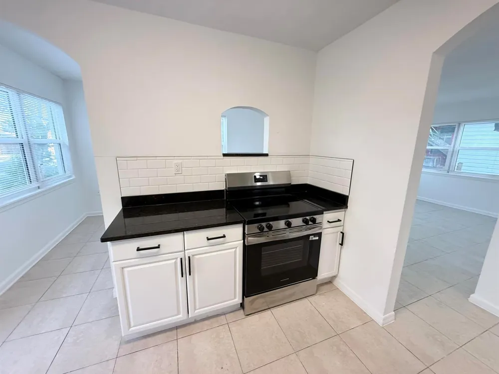 912 SE Tarpon Avenue Stuart, FL 34994