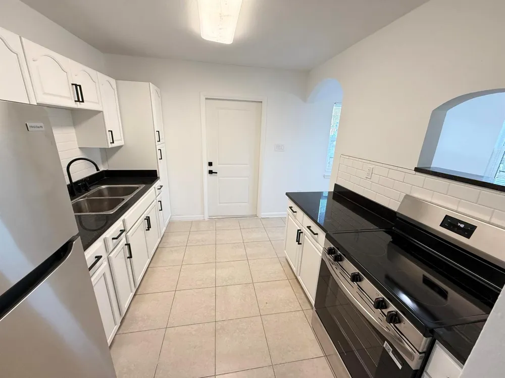 912 SE Tarpon Avenue Stuart, FL 34994