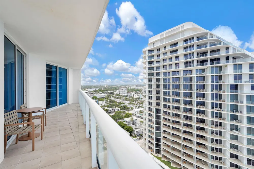 505 Fort Lauderdale Beach Boulevard #2018 Fort Lauderdale, FL 33304