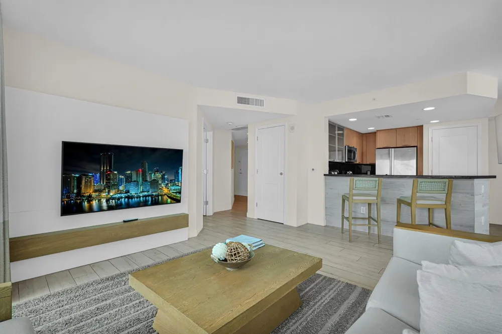 505 Fort Lauderdale Beach Boulevard #2018 Fort Lauderdale, FL 33304