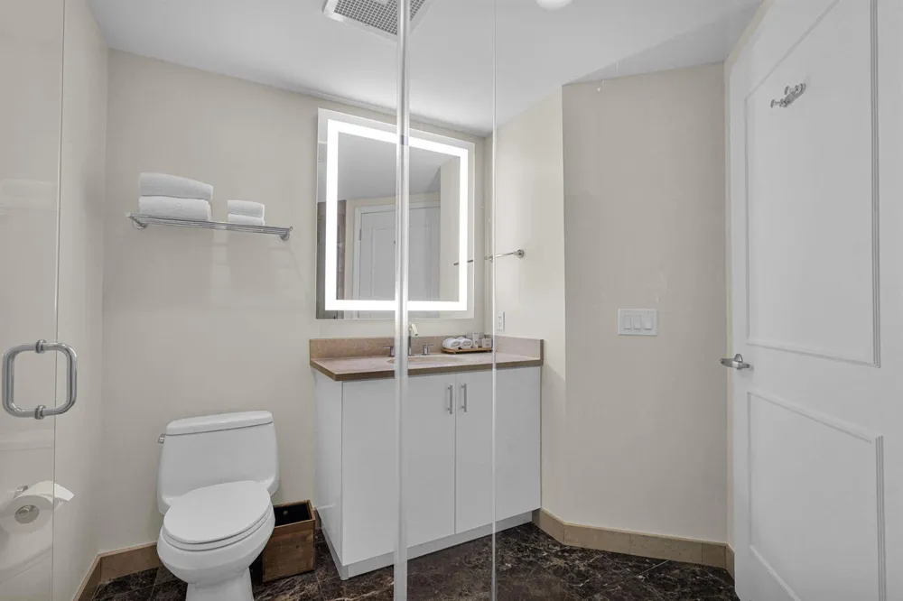 505 Fort Lauderdale Beach Boulevard #2018 Fort Lauderdale, FL 33304