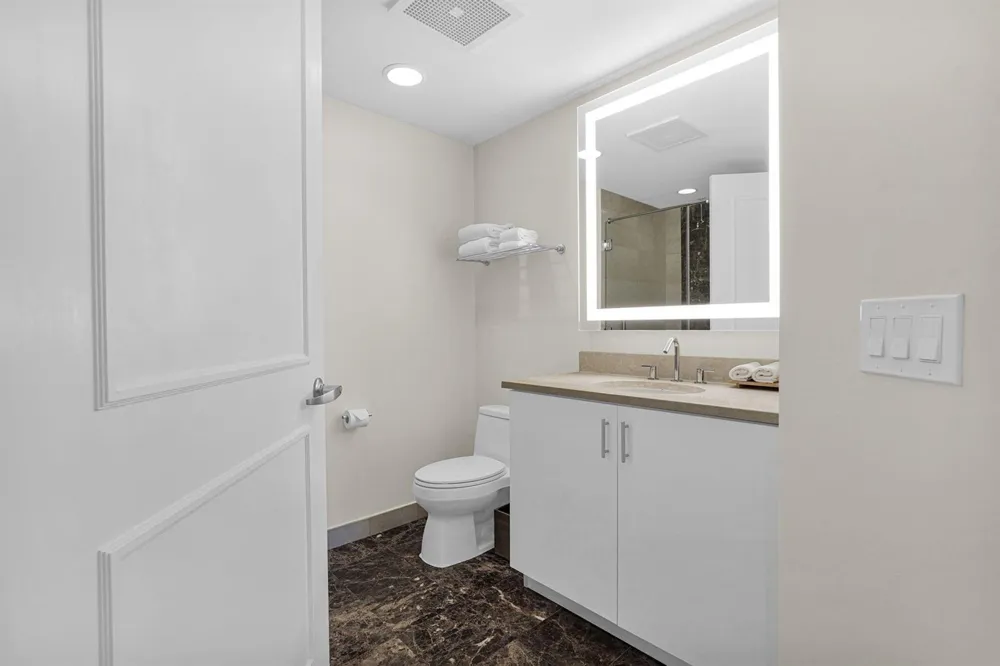 505 Fort Lauderdale Beach Boulevard #2018 Fort Lauderdale, FL 33304