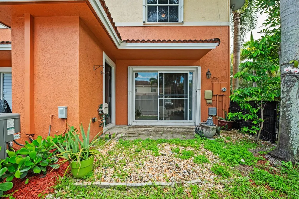 9999 SW 26th Court Miramar, FL 33025