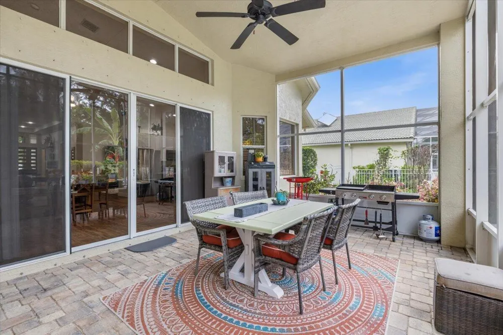 5185 Topaz Lane SW Vero Beach, FL 32968