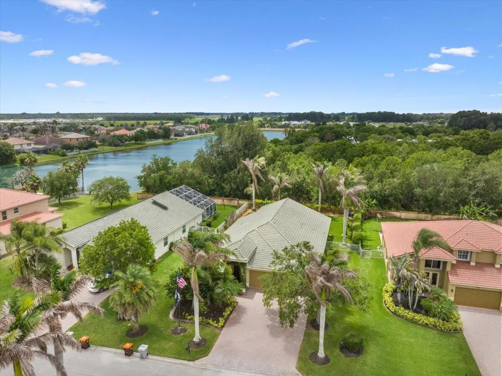 5185 Topaz Lane SW Vero Beach, FL 32968