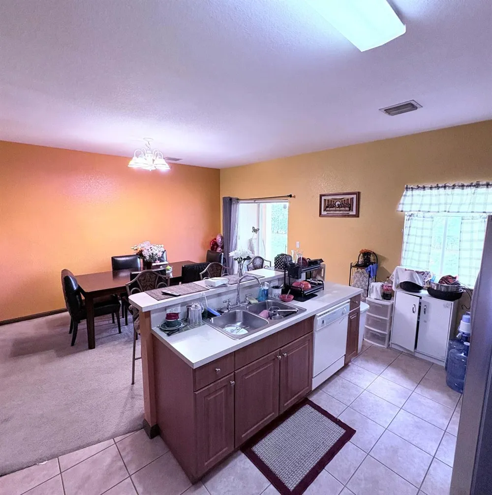203 S Santa Catalina Circle #203 North Lauderdale, FL 33068