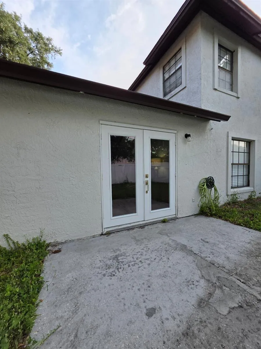 3003 Pigeon Hawk Court Orlando, FL 32829