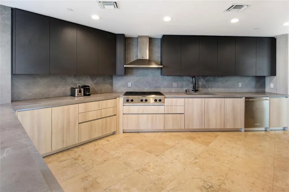 301 Hendricks Isle #7 Fort Lauderdale, FL 33301