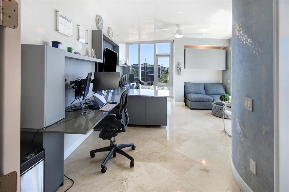 301 Hendricks Isle #7 Fort Lauderdale, FL 33301