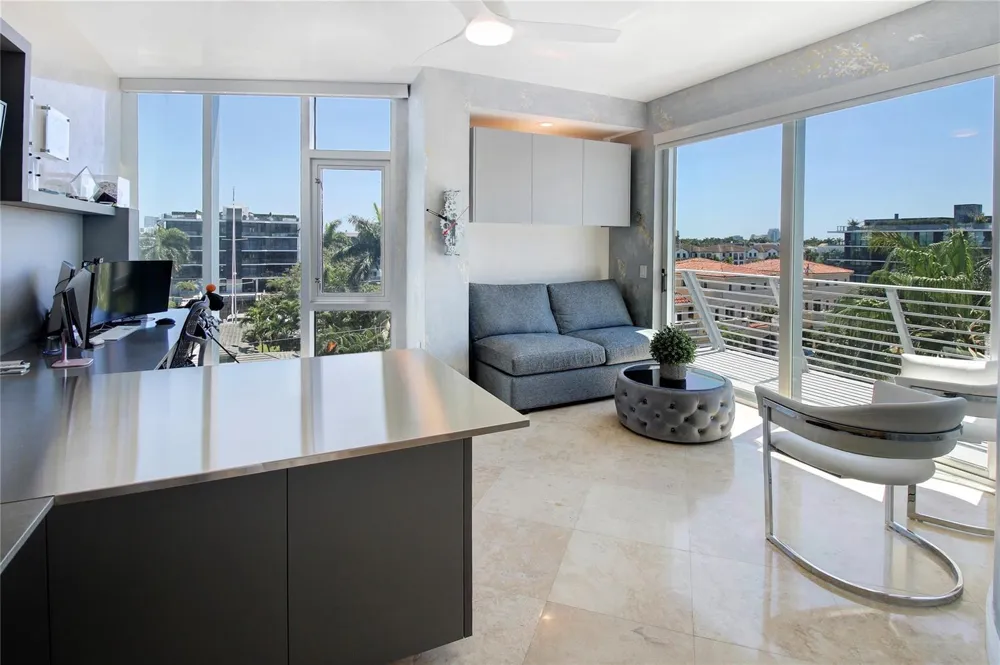 301 Hendricks Isle #7 Fort Lauderdale, FL 33301