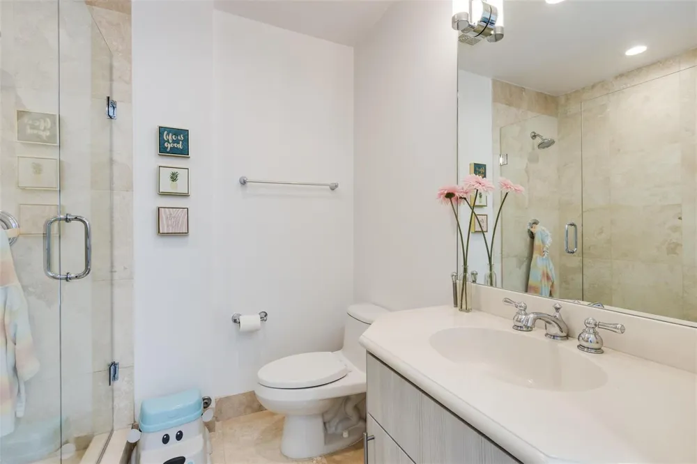 301 Hendricks Isle #7 Fort Lauderdale, FL 33301