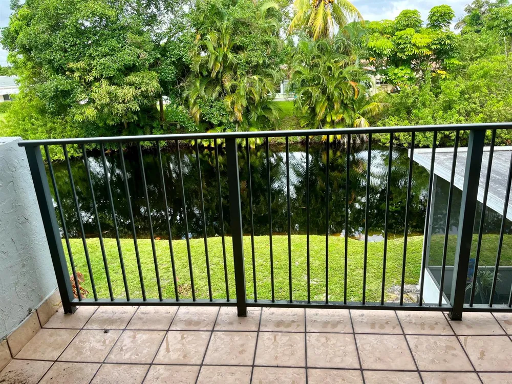 2317 SW 82nd Terrace North Lauderdale, FL 33068