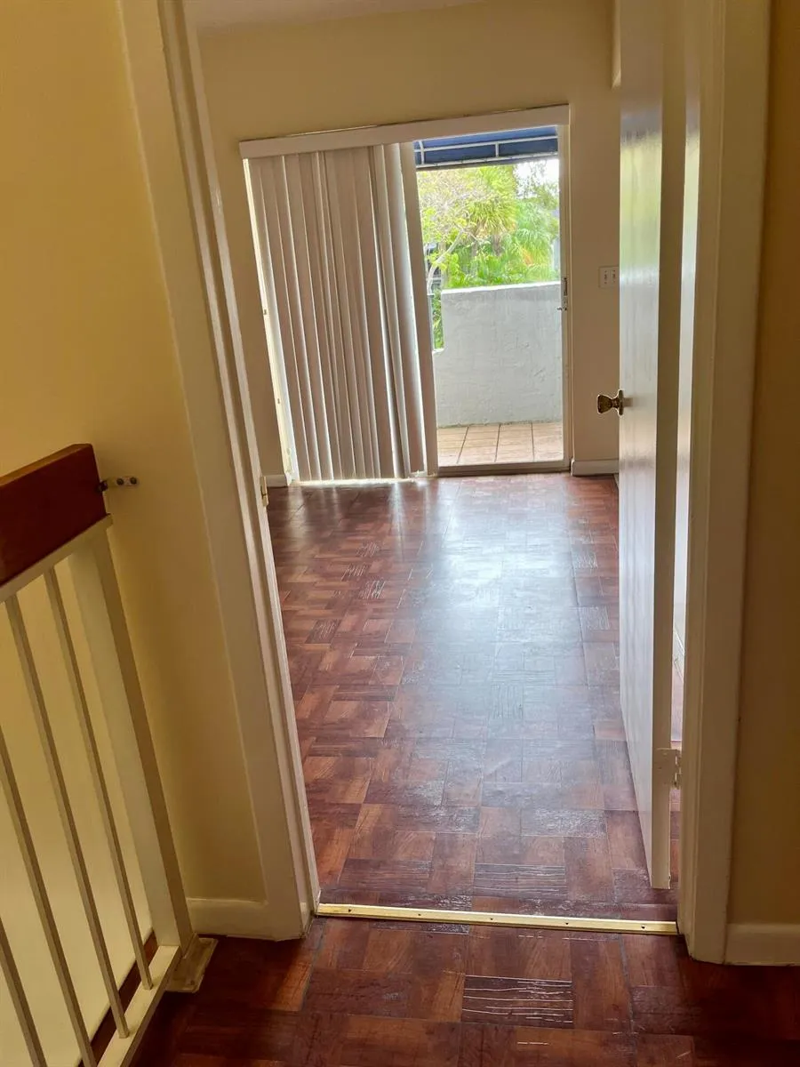 2317 SW 82nd Terrace North Lauderdale, FL 33068