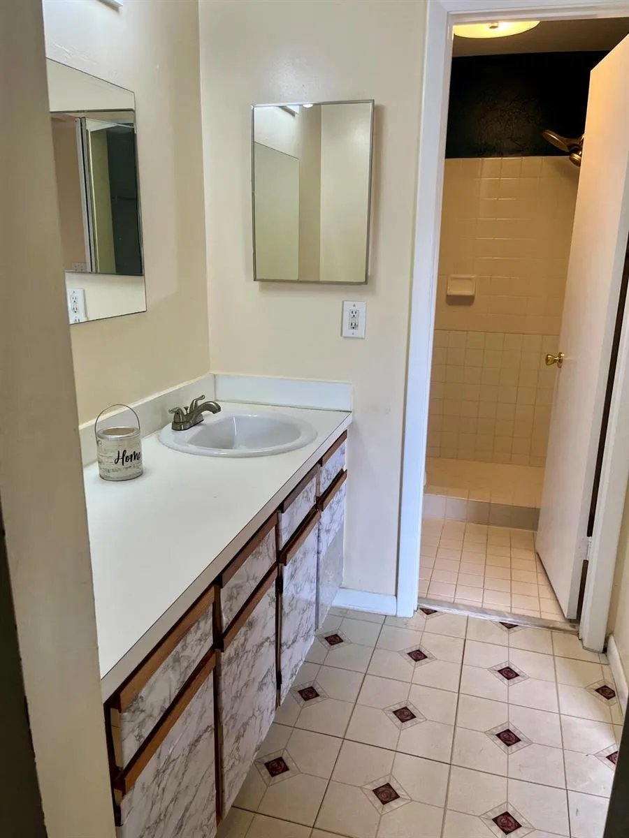 2317 SW 82nd Terrace North Lauderdale, FL 33068