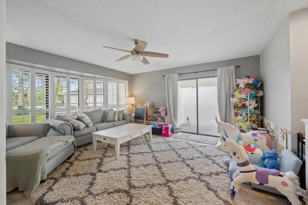 13275 Garwood Court Wellington, FL 33414
